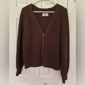 Old navy sweater